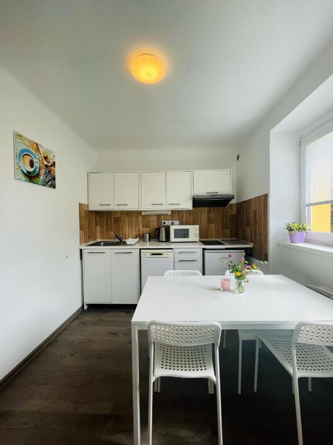 Apartman Galerie - ลิปโนนัดเวิลตาวู ภายนอก รูปภาพ